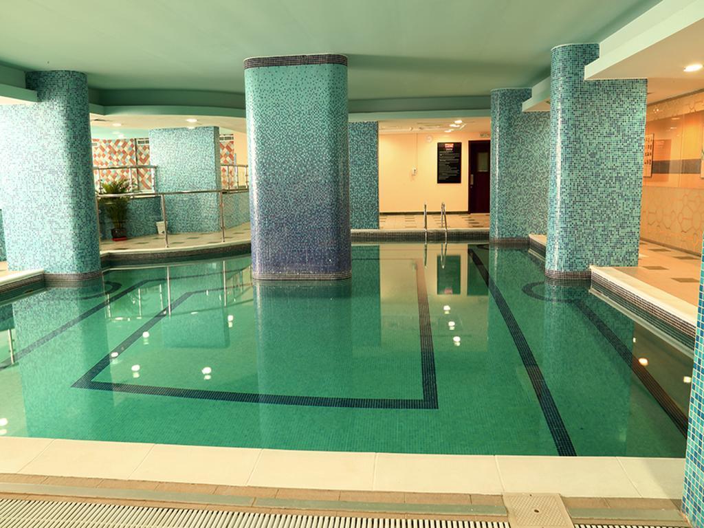 Arcadia Hotel Suites Sharjah Exterior photo